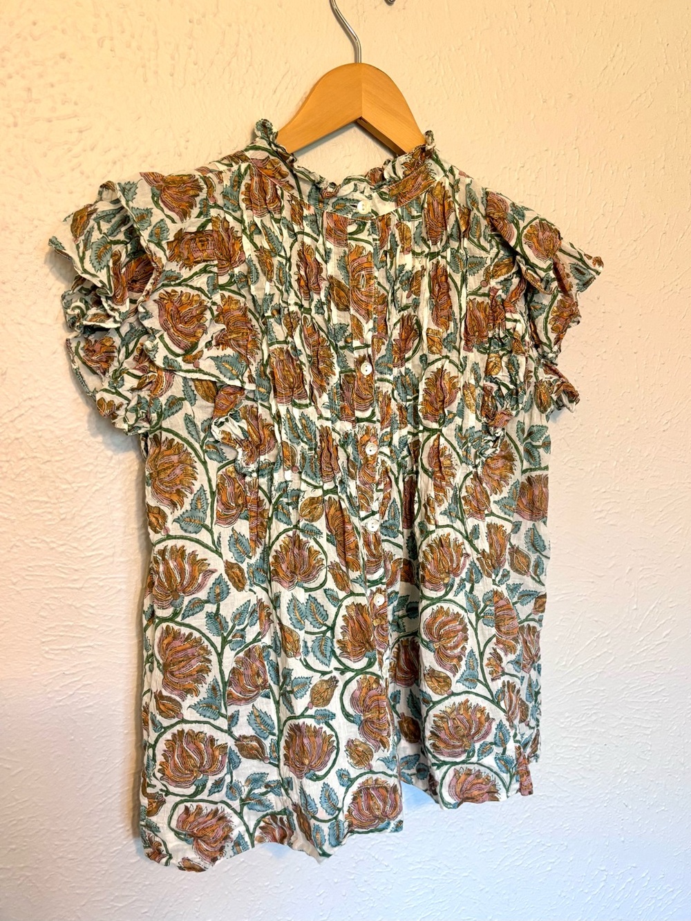 Oliphant Floral Pintuck Ruffle Sleeve Blouse - Cream & Green & Rust